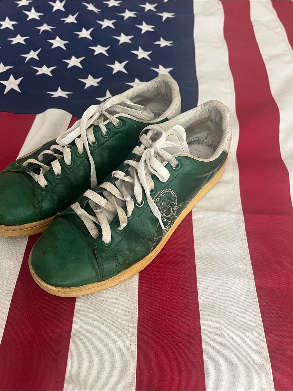 Smith vs. Nastase Adidas shoes - Picture 3 of 11